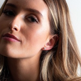 Dew Sterling Silver Small Knot Stud Earrings