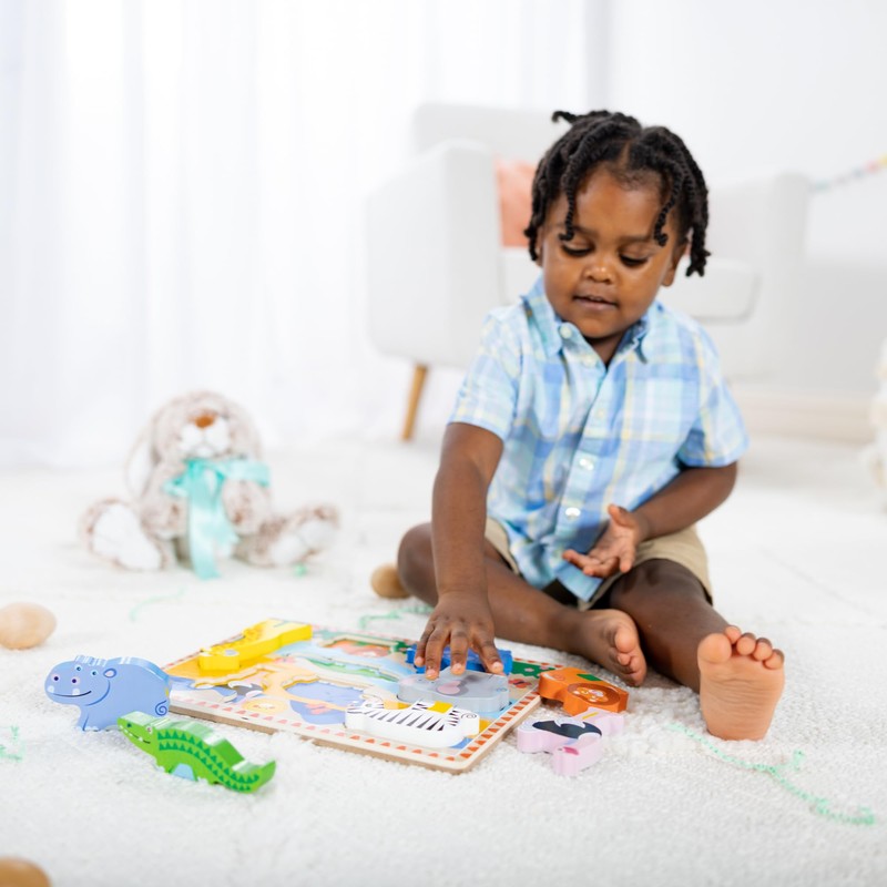 Melissa & Doug Safari Wooden Chunky Puzzle (8 pcs), Educational