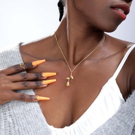 Wendalern Rose Flower Pendant Necklace 3D Rose Necklace Boho Flower Choker Necklace Gold Romantic Rose Necklace Jewelry for Women and Girls