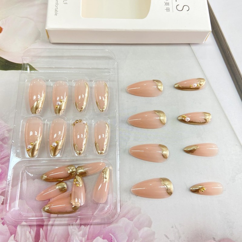 3D Gold Stripe Press on Nails Medium Almond Fake Nails