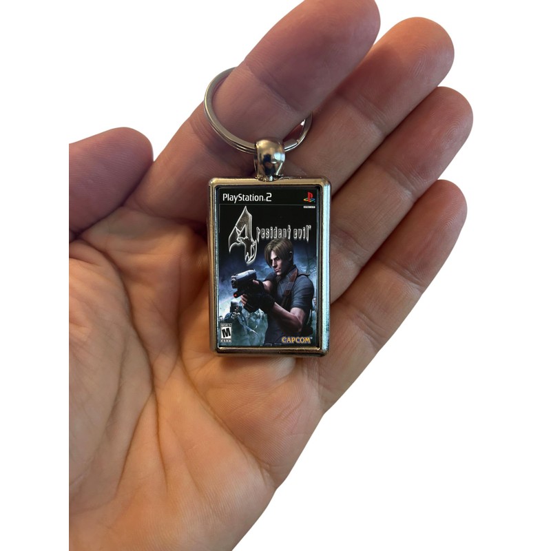 Super Universe Resident Evil 4 Classic Survival Horror Metal Keyring