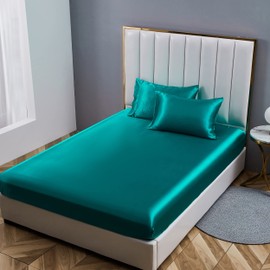 Damier Fitted Sheet 160 x 200 cm Turquoise Satin Silk Shiny Flat Sheet High Quality Deluxe Plain Fitted Sheet Suitable for Mattresses up to 25 cm, 160 x 200 x 30 cm