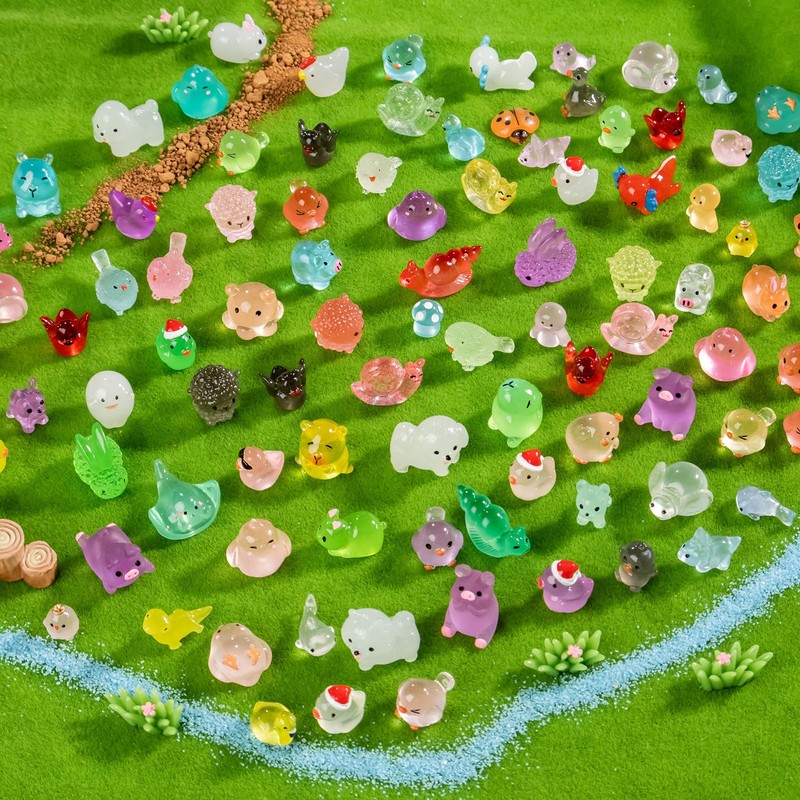 Teenzee 210Pcs Mini Resin Animals Variety Tiny Animals Figures Miniature