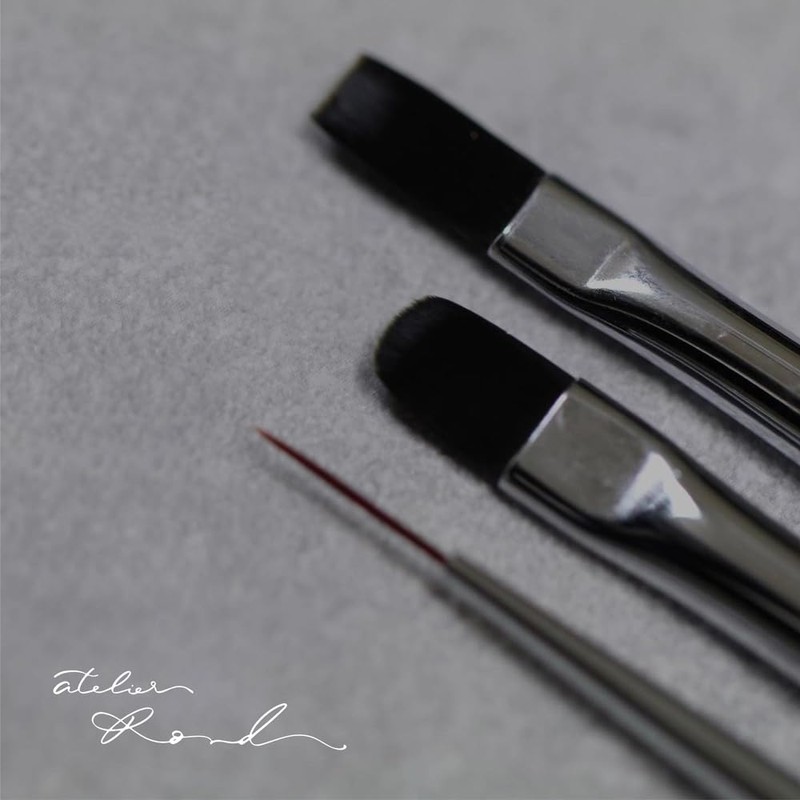 Toys by Inity Toy x INITY Brush atelier Rond Liner