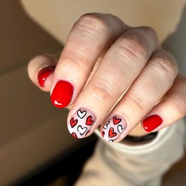OHWODA Valentine’s Press on Nails Short Square Fake Nails, Cute Valentine’s Day Press on Nails with Red White Heart Designs Glossy Valentine’s Glue on nails Valentine’s Acrylic Nails for Women 24Pcs