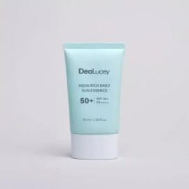 Dear Lusi 디어루시 아쿠아리치 데일리 선에센스 SPF50 PA 50ml Dear Lusi Aquarich Daily Sun Essence SPF50 PA 50ml