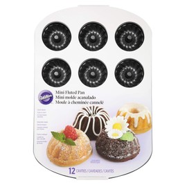 Wilton Non-Stick Mini Fluted Tube Pan, 12-Cavity, Steel, Multi-Cavity Mini Cake Pan, Black