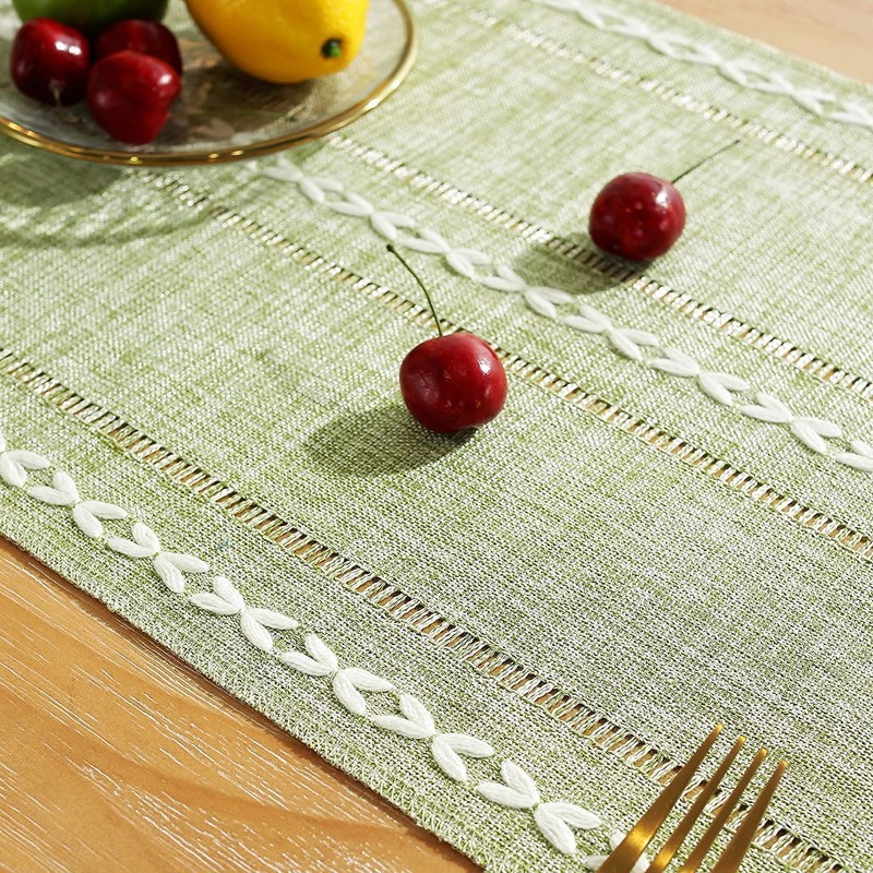 LOMOHOO Cotton Linen Table Runner Green Embroidered Farmhouse Table Runners