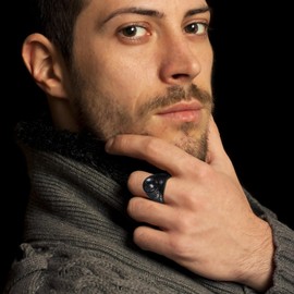 Rofusn Vintage Stainless Steel Celtic Knot Statement Ring：Black Turquoise Stone Class Rings Band for Men Women-Size 10