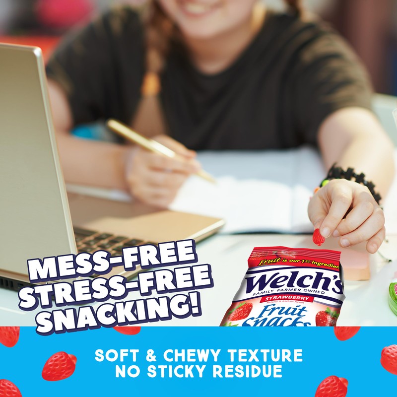 Welchs Strawberry Fruit Snacks, 5-Ounce (Pack of 12)