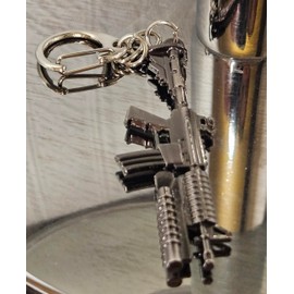 Fat-catz-copy-catz M16 Rifle Gun Metal Model Keyring Keychain Pendant 6cm
