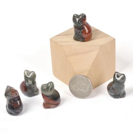 Justinstones Carved Natural African Bloodstone Cat Guardian Statue Home Decor Reiki Chakra Healing Crystal Desk Gemstone Decoration Stone Crafts Gemstone Collectible Gift
