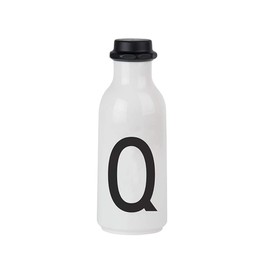 Design Letters Personal Water Bottle, White (Q), BPA-Free, 500 ml, Tritan Water Bottle in Nordic Design, Leak-Proof, Dishwasher Safe, Available from A-Z