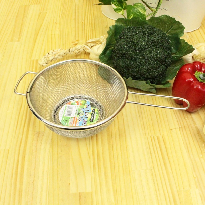 Strainer with Bottom 18-8 Stainless Steel, One Hand, 6.7 inches