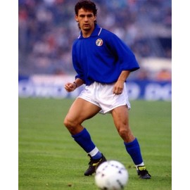 Roberto Baggio Italy Mens Soccer 8X10 Sports Action Photo (I)