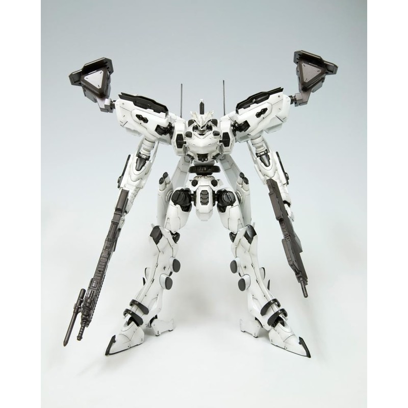 Armored Core Line Arc White Glint 1/72 Scale Plastic Model
