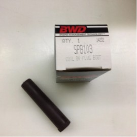 BWD COIL ON PLUG BOOT, #SPB103, NEW IN BOX D71/S