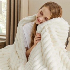 Bedsure Sherpa Blanket Queen Size for Bed - Super Soft Cozy Plush Fleece Thick Warm Blanket for Winter, White, 90x90 Inches