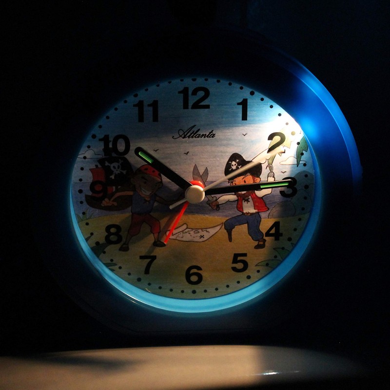 Children's Alarm Clock without Ticking for Boys Pirates Blue Quartz