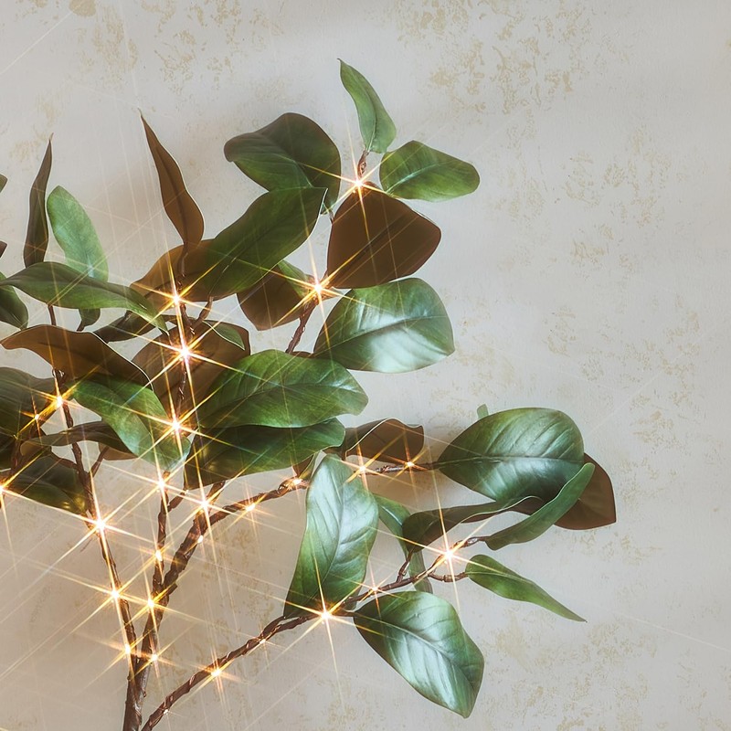 Hairui Lighted Magnolia Tree 4FT 165 LED Fairy Lights, Faux