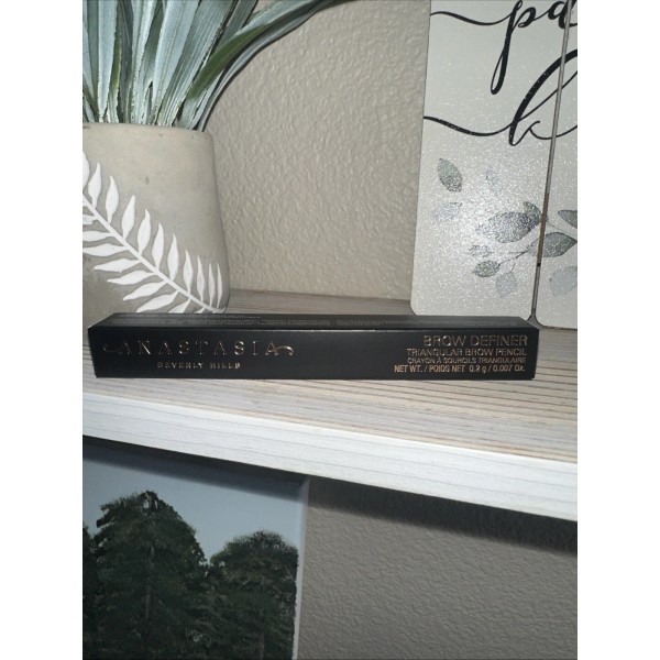 Anastasia Beverly Hills Brow Definer Triangular Brow Pencil-Dark Brown NEW