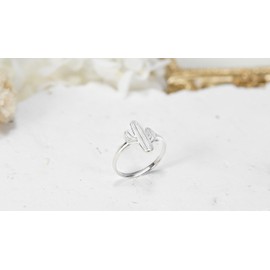 AeraVida Charming Desert Accent Saguaro Cactus .925 Sterling Silver Band Rings | Minimalist Plant Cactus Silver Ring for Women | Casual Silver Accessory for All Occasion | Anniversary Jewelry Gift | Size (8)