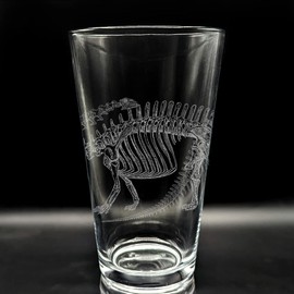 BRONTOSAURUS SKELETON Engraved Beer Pint Glass | Dino Dinosaur Jurassic Paleontology | Great Gift Idea!