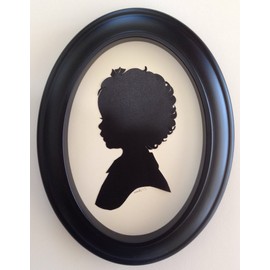 Cut Arts Black Oval 5x7 Frame