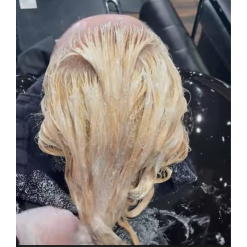 Bond Protect Lightener & 30 Vol Developer