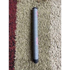 Scotty Cameron Custom Shop Grey & Pink 11” Medium Paddle Putter Golf Grip
