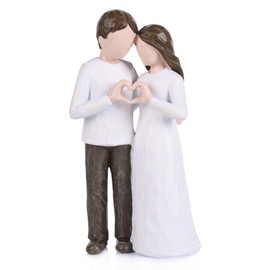 DrivShade Couple Figurine Statue, Hand-Painted Resin Sculpture with Heart Hands Gesture, Faceless Romantic Couple Decor for Shelf Mantel Tabletop, Modern Love Home Accent