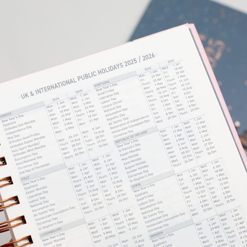 2025-2026 Academic Diary A5 Week to View - Mid Year