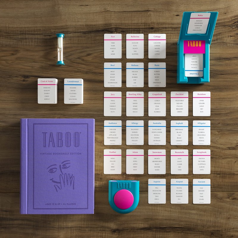 WS Game Company WS Game Company Taboo Vintage Bookshelf Edition