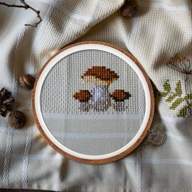 HEALLILY 2Pcs Embroidery Hoop Circle Cross Stitch Hoop Ring Embroidery Display Frame for Embroidery Cross Stitch