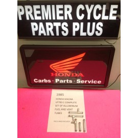 HONDA 1985 HONDA MAGNA VF 700 C COMPLETE SET  CARB CARBURETOR FUEL AND VENT  TUBES