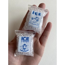 Unbranded 2 Bags Dollhouse Ice Cubes Small 1:12 or 1/6 Scale Miniature Kitchen Drink Party