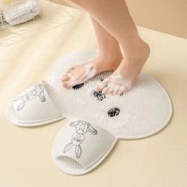 Non-Slip Bathroom Foot Scrubber & Massager with Exfoliating Bristles Foot Massager White