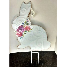 Easter/Spring Bunny Rabbit Outdoor Lawn Yard Garden White Floral Tin Stake Decor