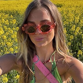 LJCZKA Cat Eye Flower Sunglasses for Women, Vintage Sunglasses Flower Shape Fashion Shades for Beach Party Festival