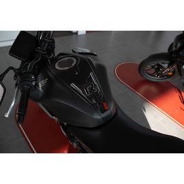 Tankpad Gel Resin Carbon Print Sticker Compatible for Honda CB125R Grey X510003VA