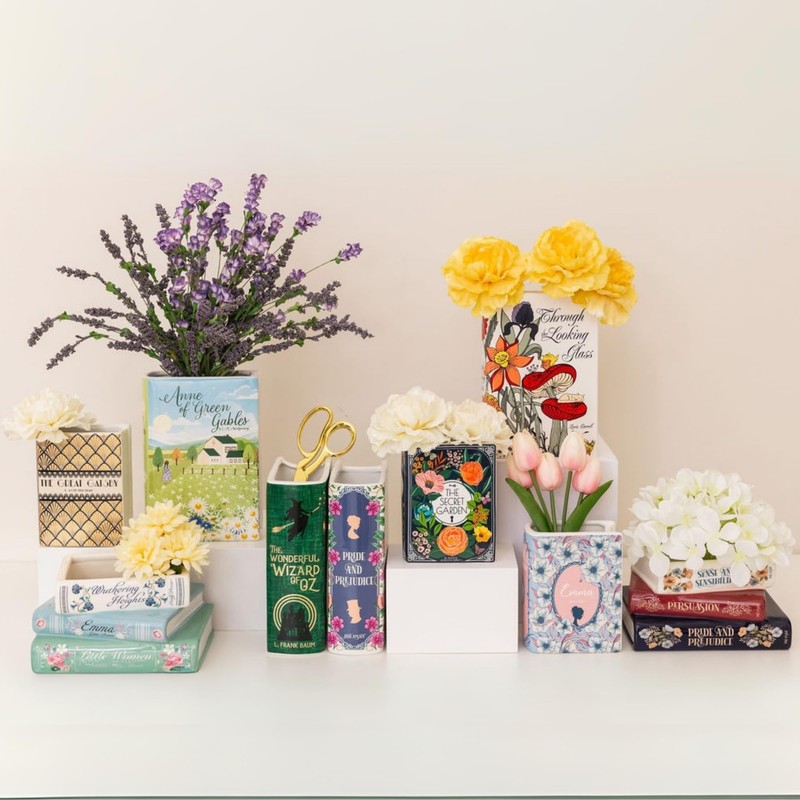 Ligtmor Small Book-Shaped Decorative design Planter, Ceramic for Home Decor,