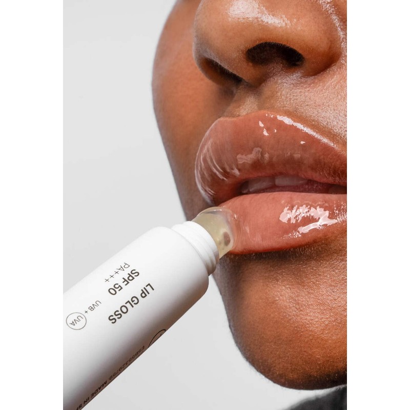 Lip Gloss Moisturising Lip Gloss with SPF50