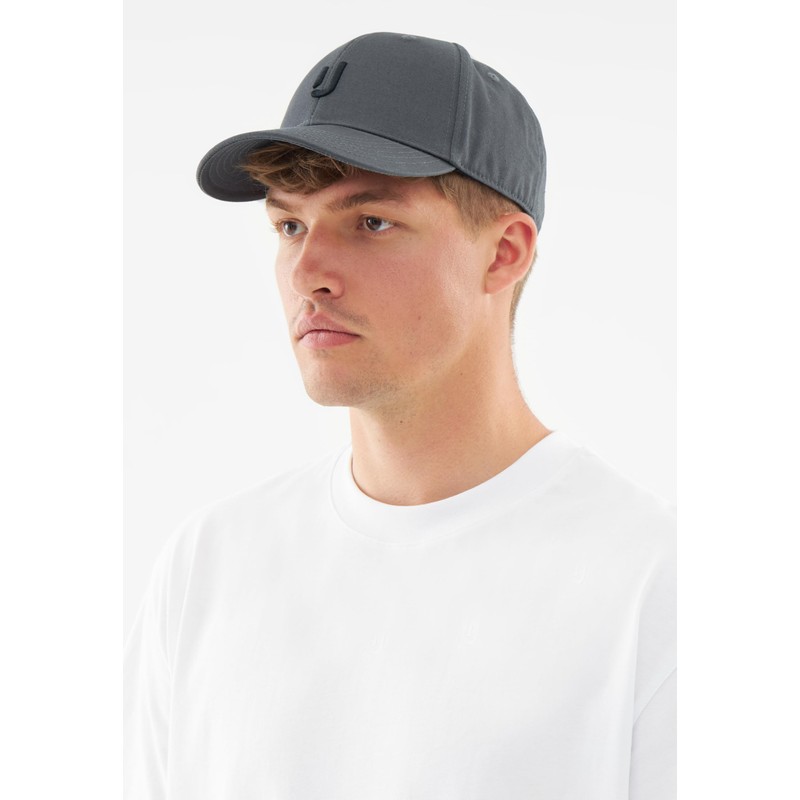 Johnny Urban Jason Unisex Baseball Cap with Snapback Closure, 100%