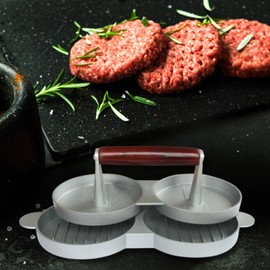 Chabrias Ltd Double Burger Press Quarter Pounder Patty Maker, Non-Stick Coated Cast Aluminium Hamburger Mould with Wooden Handle, Twin 12cm Burger Press for BBQ, (2 Large Press)