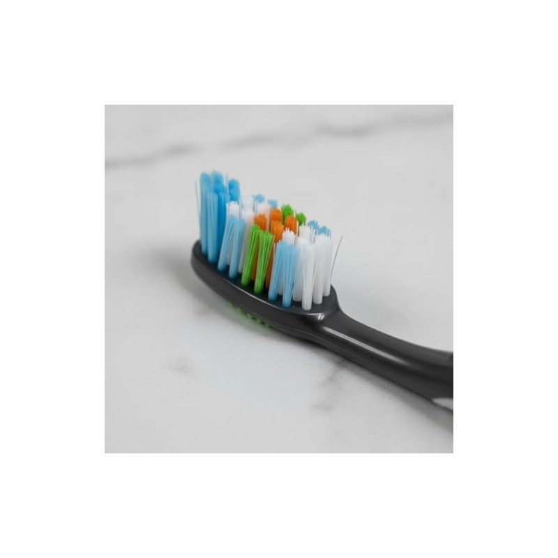 Oral Cepillo Dientes Cross Action Pro Advanced Mediano Antibacterial Paquete