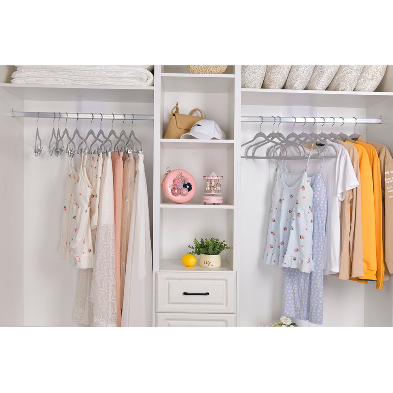 Quality Hangers Clothes Set 50 Pack - Non-Velvet Plastic for