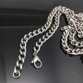 TIKING 2.5mm/3.0mm/3.5mm/4.5mm/5.5mm Pure Titanium Chain Necklace Jewelry Link Chain with Gift Box for Women and Men (Width:5.5mm/Length:600mm(23.6"))