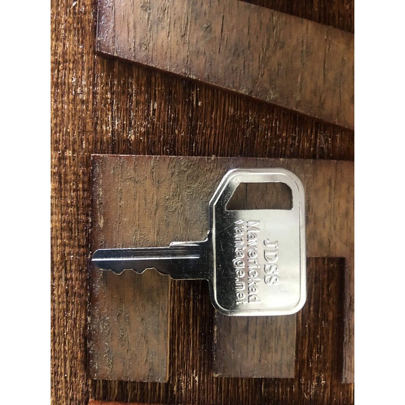 Keys for John Deere Skid Steer,fits Many Models, PN KV13427,T209428,comp