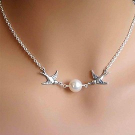 Ximdble Vintage Peace Dove Pendant Necklace Pearl Choker Necklace Silver Flying Swallow Necklace Boho Pearl Necklace Jewelry for Women