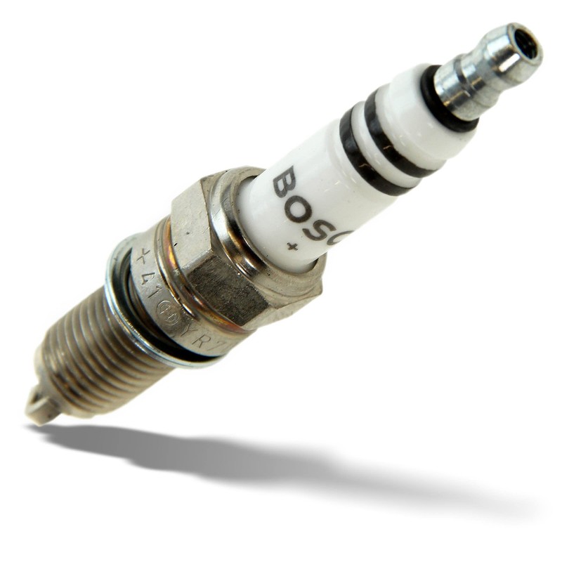 Bosch Super Plus YR7DC+ Spark Plugs (Pack of 4)